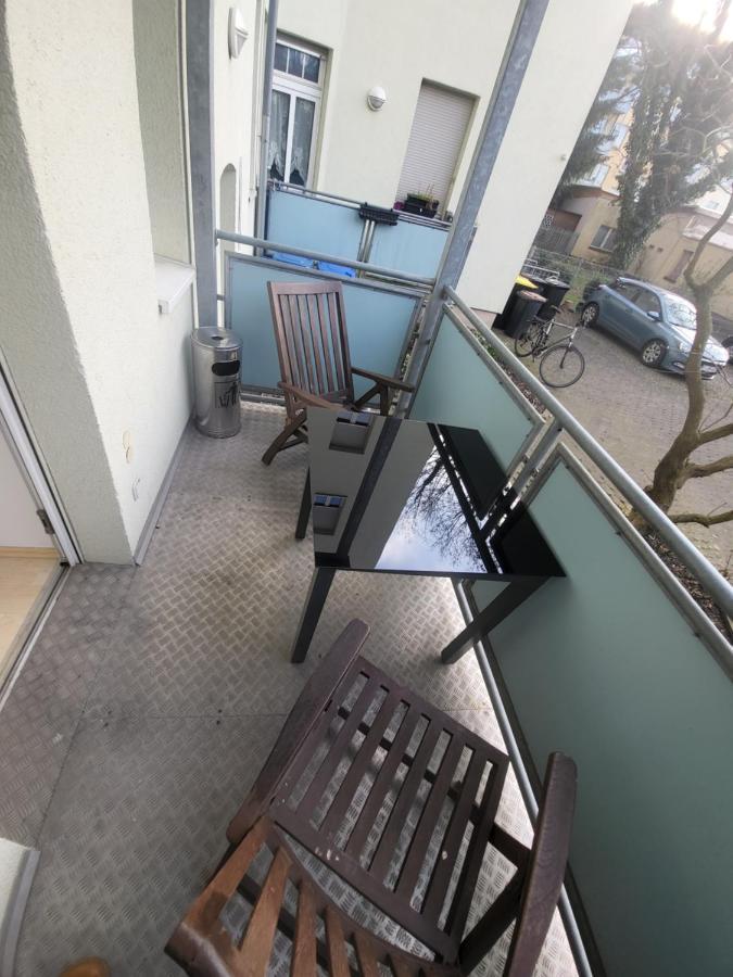 Apartmentzimmer แอร์ฟวร์ท ภายนอก รูปภาพ
